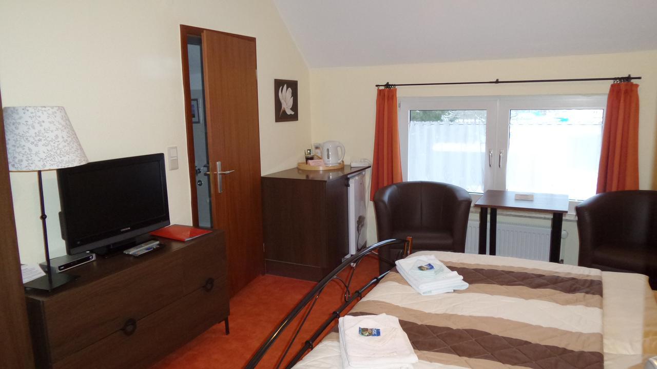 Pension Roez Göhren-Lebbin Esterno foto