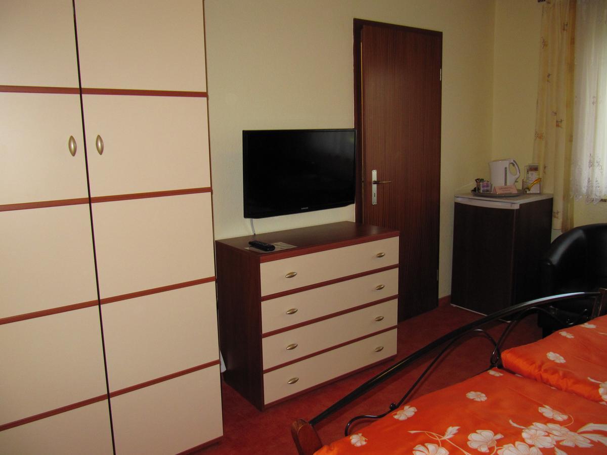 Pension Roez Göhren-Lebbin Esterno foto