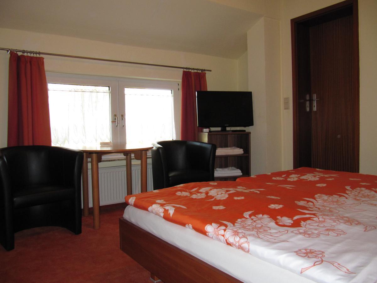 Pension Roez Göhren-Lebbin Esterno foto